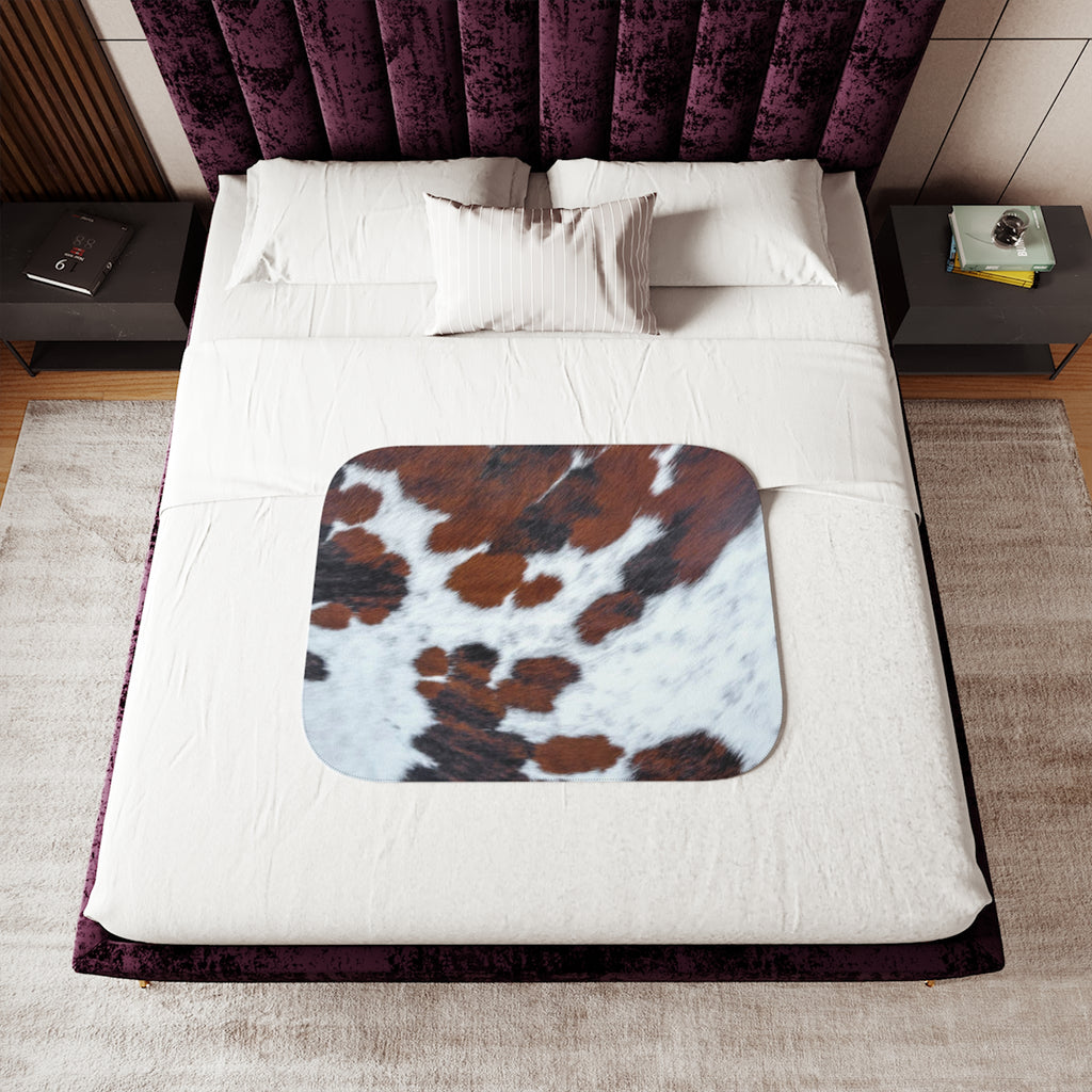 Cowhide Sherpa Blanket — Reversible Brown & Cream Cozy Throw